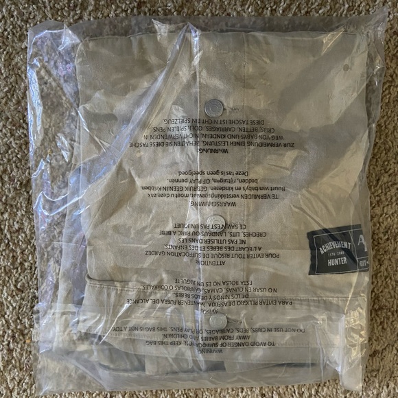 Achievement Hunter Jacket - Picture 10 of 10